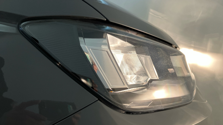 Volkswagen Caddy Cargo C20 Diesel 2.0 TDI 102PS Commerce Plus Van [Tech Pack]